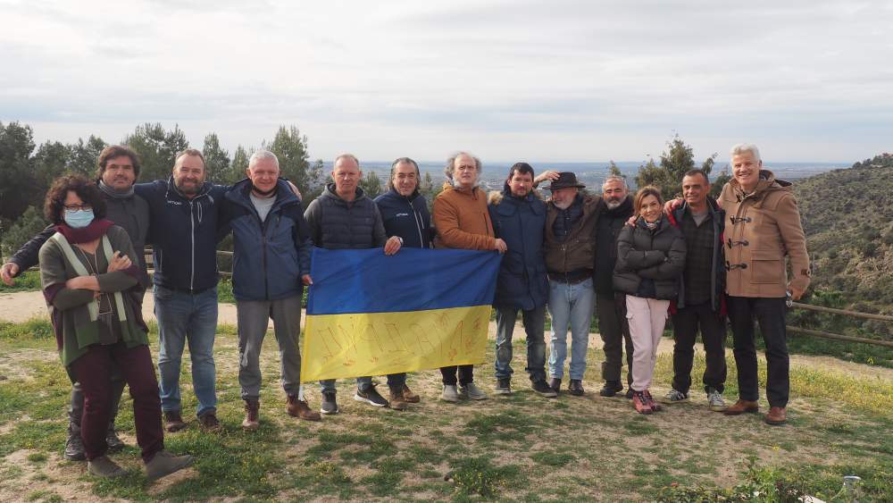 Parte de Torrelodones con destino a Ucrania un convoy con ayuda humanitaria