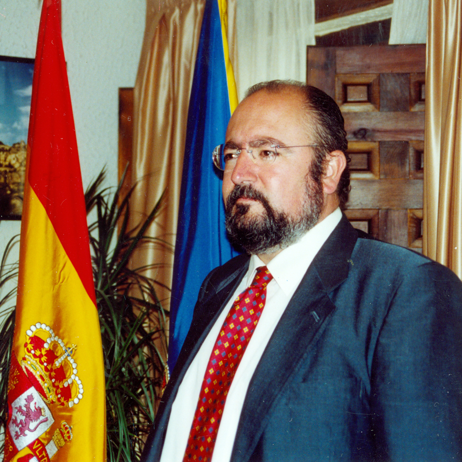 D. Enrique Muñoz