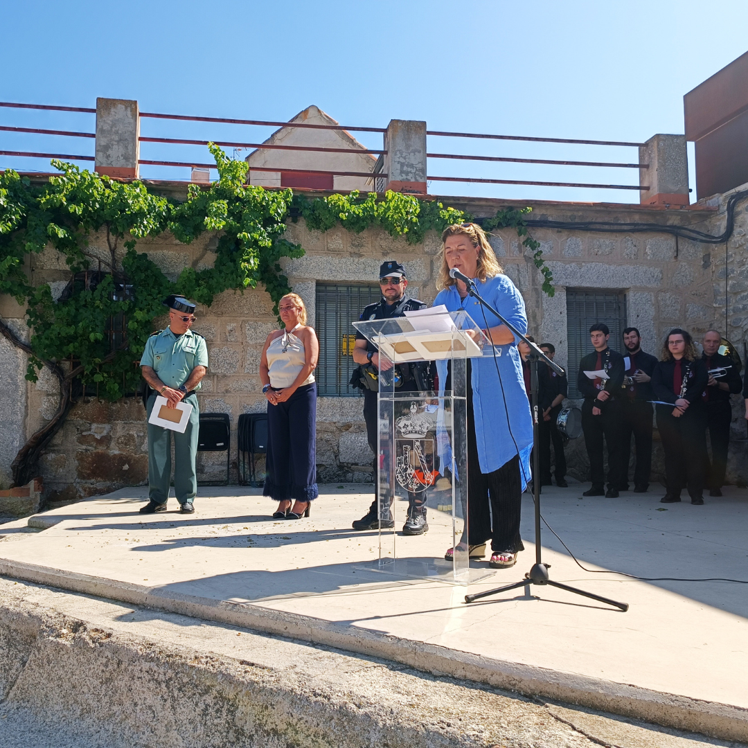 El Ayuntamiento de Torrelodones rindió homenaje a la Policía local en el día de su patrón  